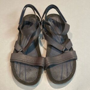 TEVA Women's Cabrillo Leather Wedge Strappy Sandal Sz 10US 41EU Gray